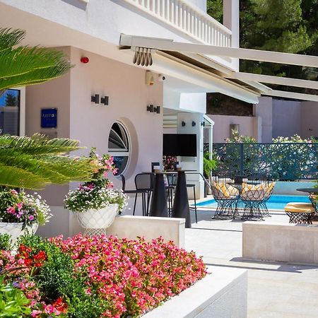 Aparthotel Flora Tučepi Εξωτερικό φωτογραφία