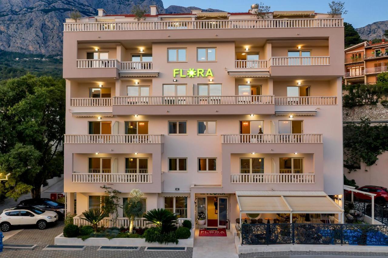 Aparthotel Flora Tučepi Εξωτερικό φωτογραφία
