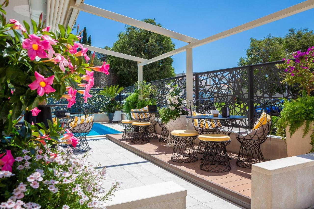 Aparthotel Flora Tučepi Εξωτερικό φωτογραφία