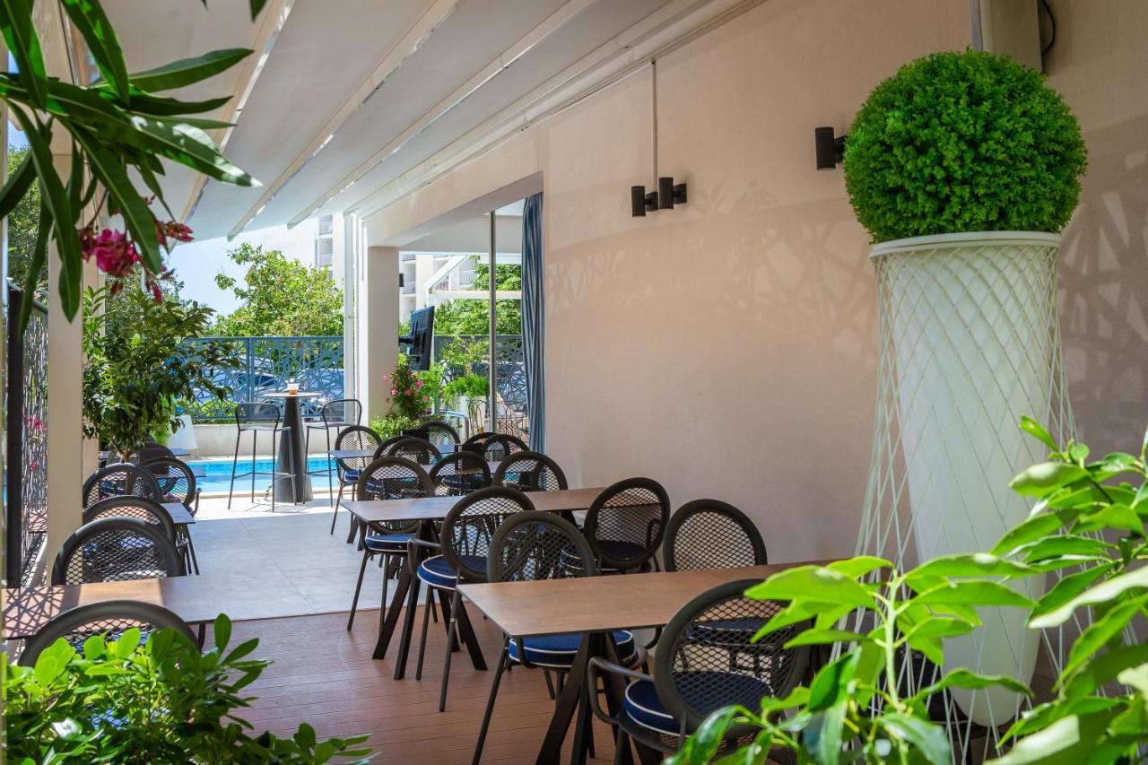Aparthotel Flora Tučepi Εξωτερικό φωτογραφία