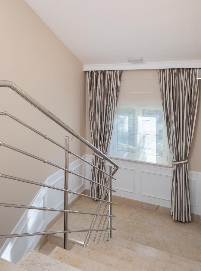 Aparthotel Flora Tučepi Εξωτερικό φωτογραφία