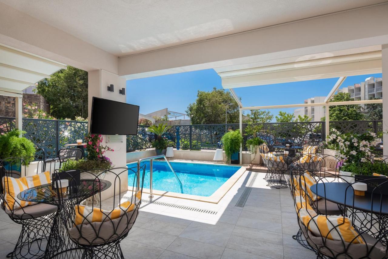 Aparthotel Flora Tučepi Εξωτερικό φωτογραφία
